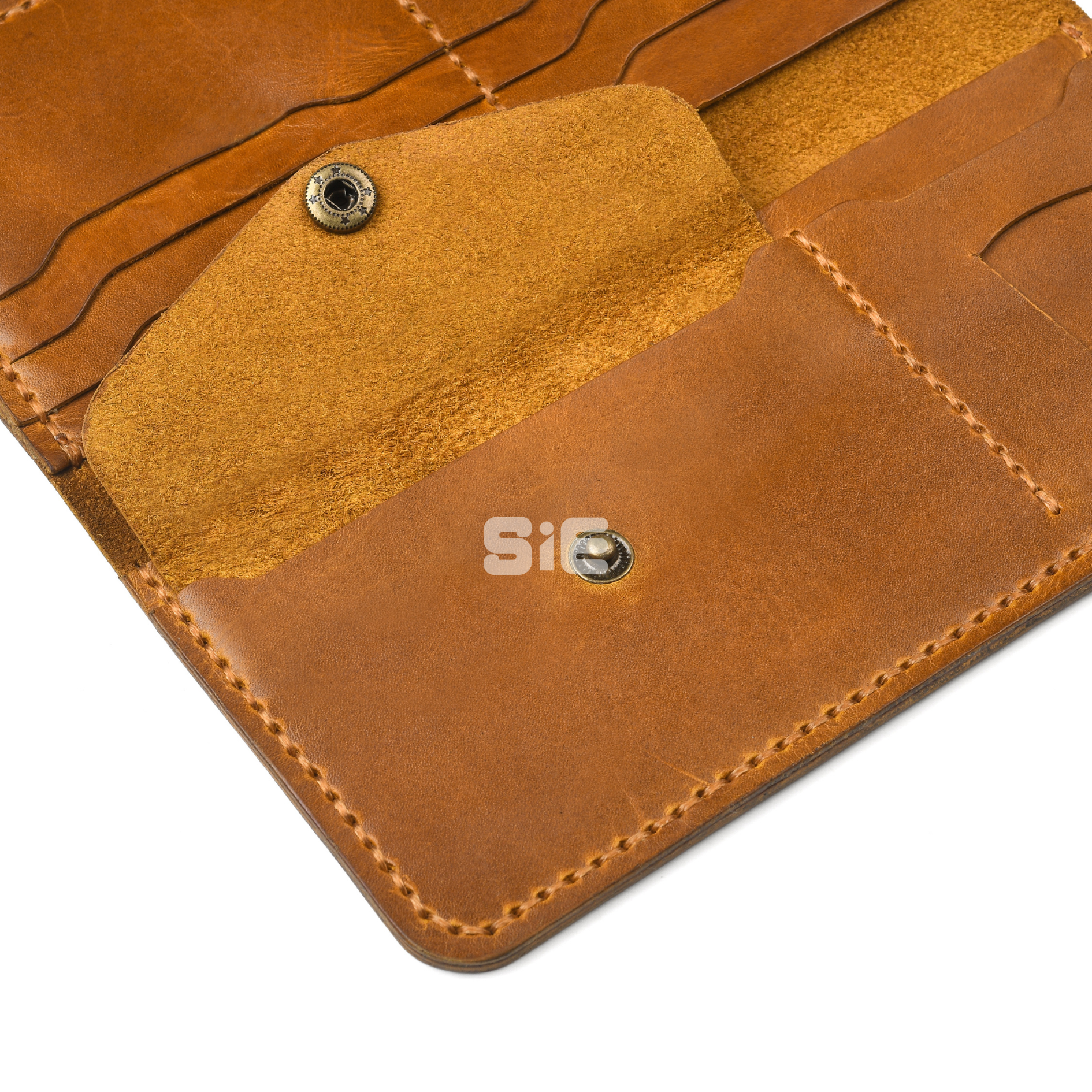 Men's Tawny Cinnamon Brown Leather Minimalist Bifold Wallet